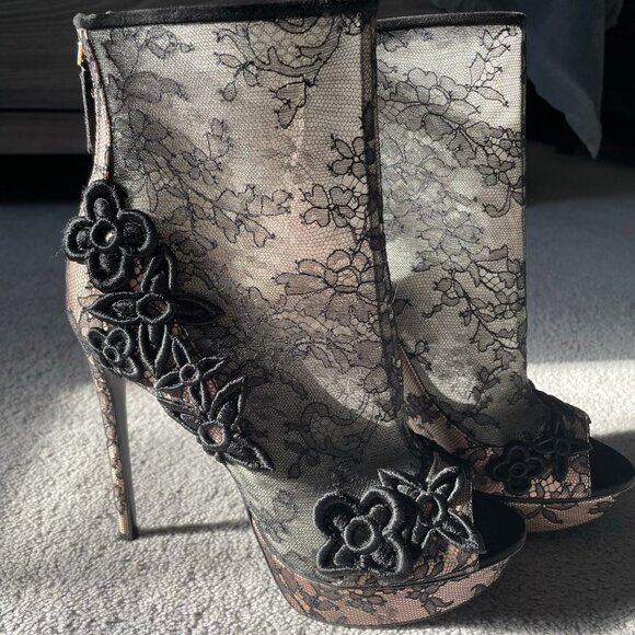 Louis Vuitton Lace Satin Open Toe Boots - Picture 1 of 8